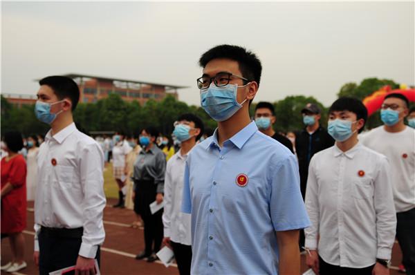 德外學(xué)子成人禮：今天起，我把責(zé)任扛在肩上