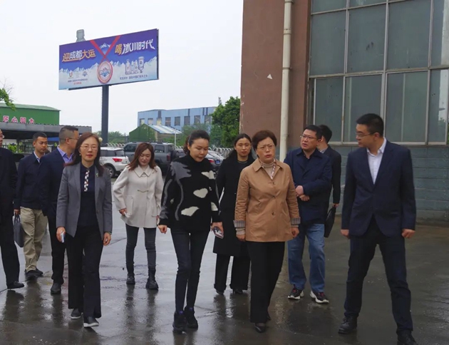 1650506989433521.jpg 朱莉一行走訪調(diào)研德陽興民機械廠.jpg